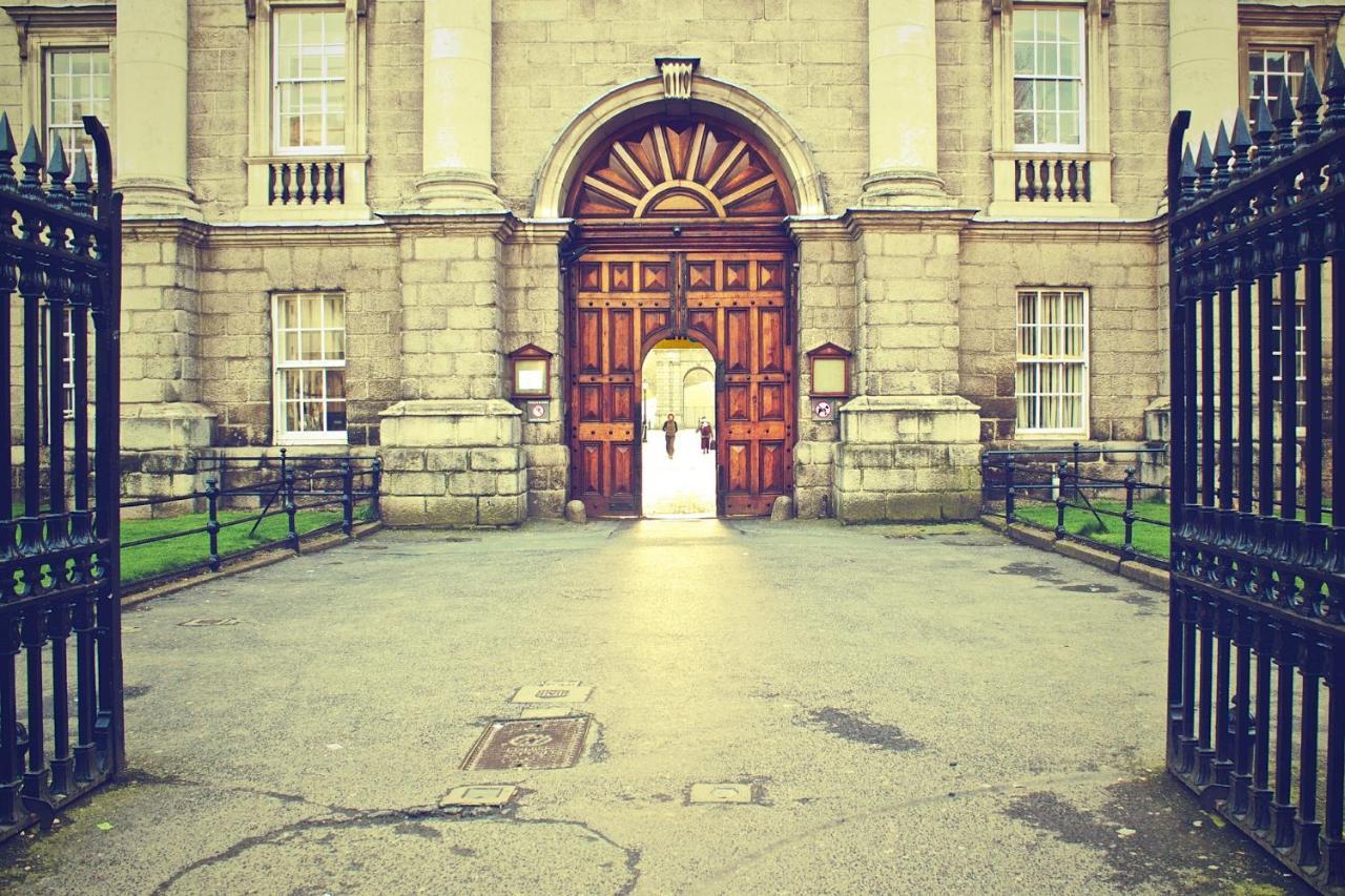 The Gate Hotel Dublin Exterior foto